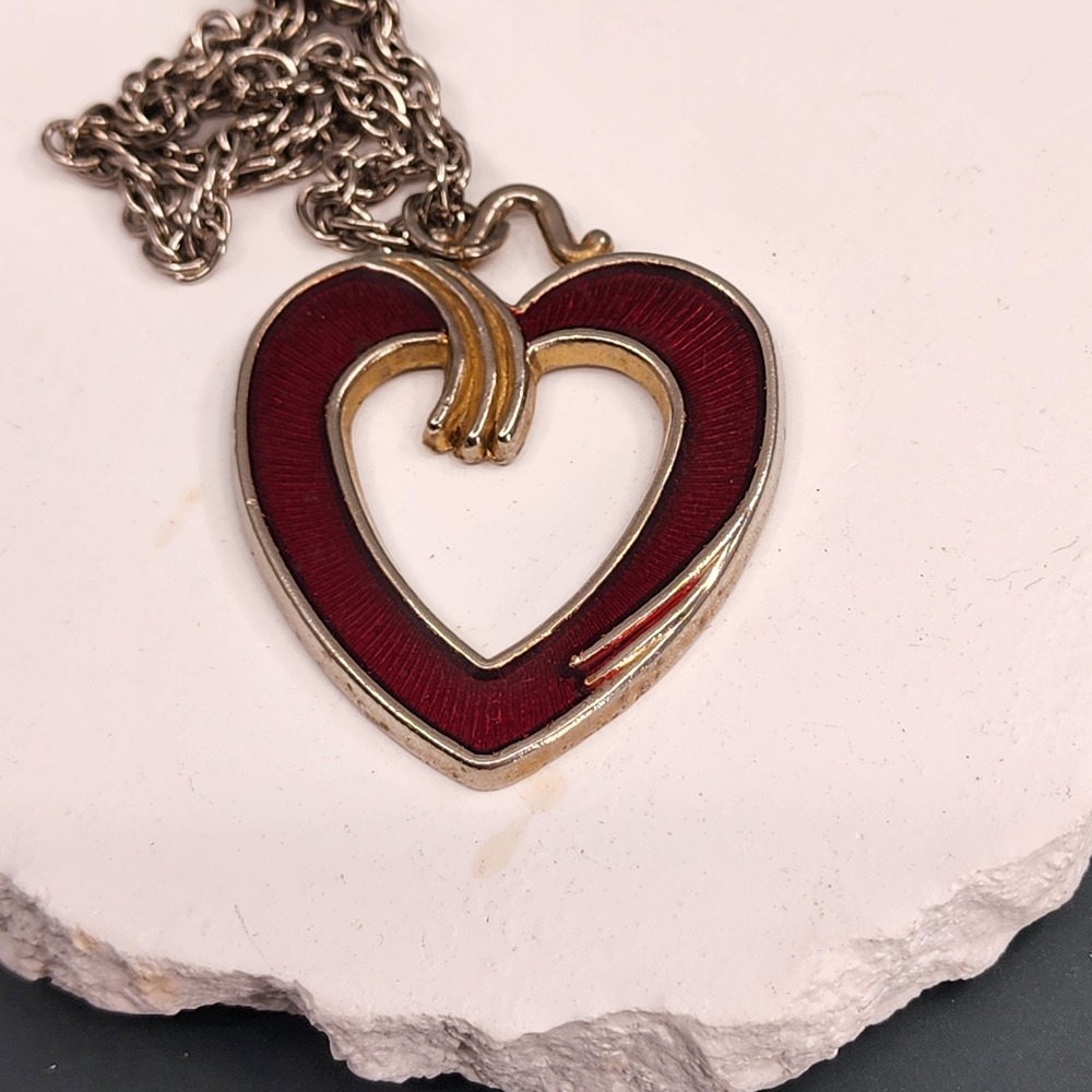 Premier Designs Red Enamel Heart Pendant Necklace Silver Tone Romantic Statement